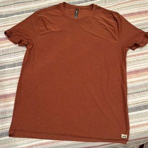 Vuori Men’s Tee